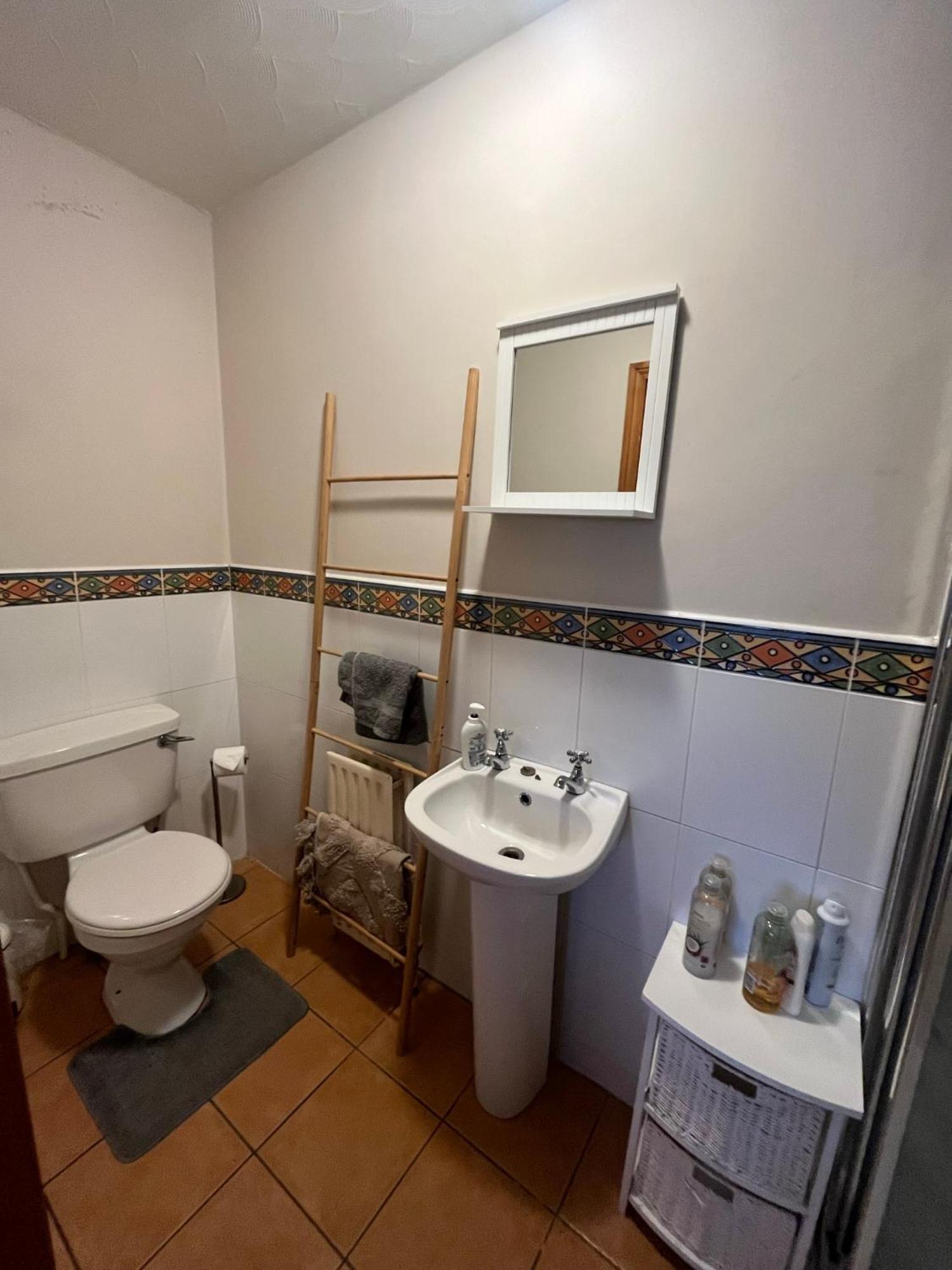 Whitepark Cottage - Your Home Away From Home Баликасъл Екстериор снимка